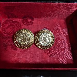 🎇VTG Givenchy medallion earrings🎇